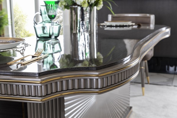 Bentley Yemek Odası